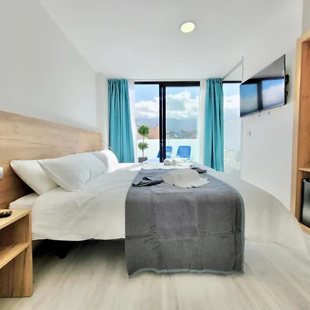Hotel Puerto Azul 2*