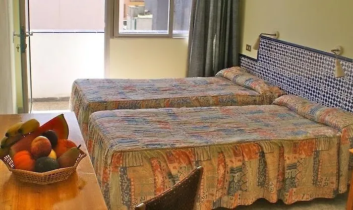 Puerto Azul Hotel 2*