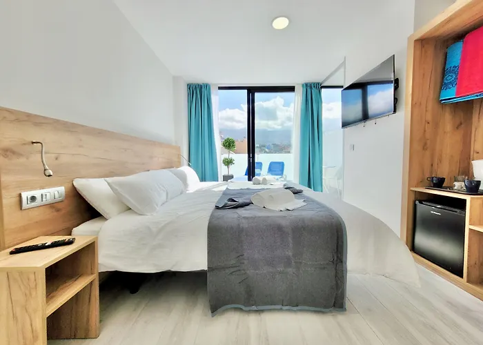 Puerto Azul Hotel 2*