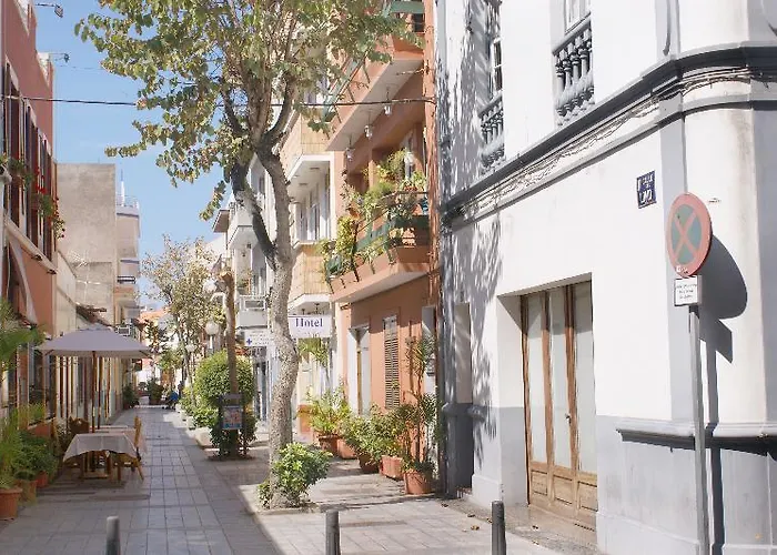 Hotel Puerto Azul 2*